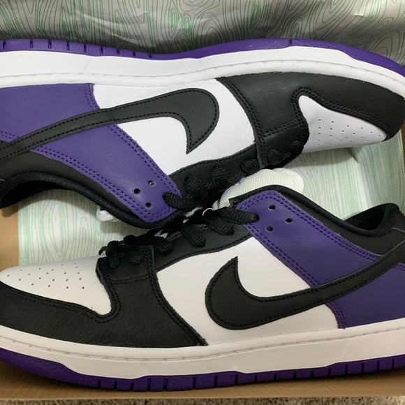 Nike SB Dunk Low Court Purple Size 11 (2021/2024) Style #BQ6817-500 Brand New - Picture 1 of 10